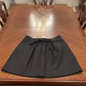 GAP Black A-Line Mini Skirt with Tie Waist and Zipper Closure - Size 0